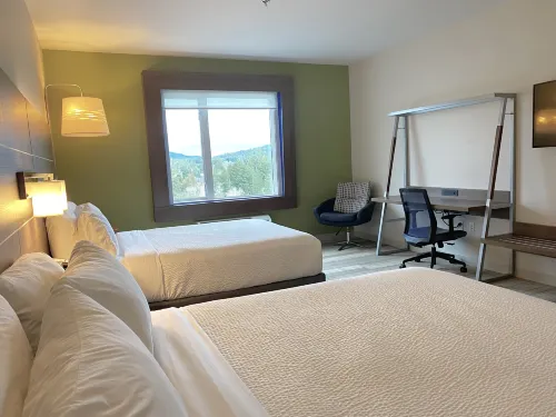 Holiday Inn Express & Suites Victoria - Colwood Photos