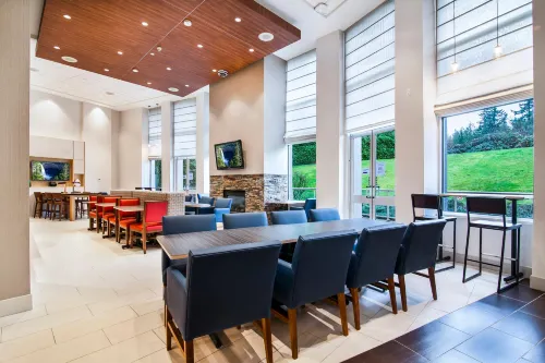 Holiday Inn Express & Suites Langley Public Areas Photos