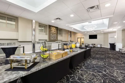 Ramada by Wyndham des Moines Airport Fasilitas Bisnis Photos