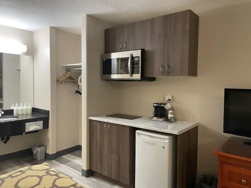 Baymont by Wyndham Hinton Chambres Photos