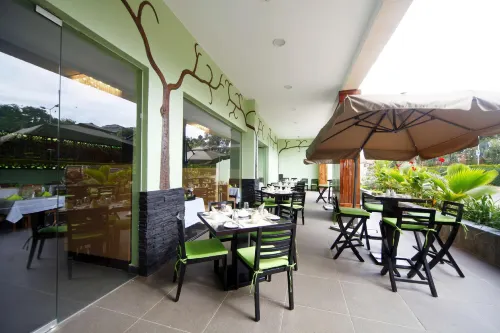 Best Western Premier Garden Hotel Entebbe Mahlzeiten Photos