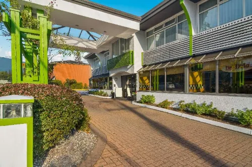 SureStay Hotel by Best Western North Vancouver Capilano Near Hotel Photos