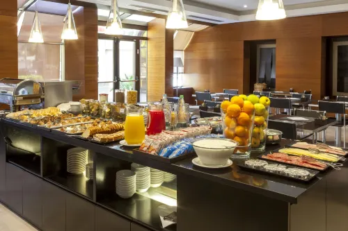 AC Hotel Genova تناول الطعام Photos