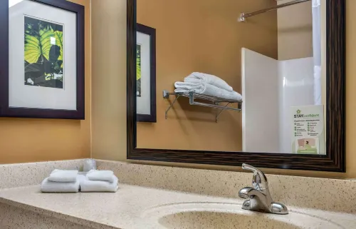 Extended Stay America Suites - Houston - Med Ctr - NRG Park - Braeswood Blvd Rooms Photos