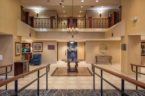 Clarion Collection Hotel Arlington Court Suites Public Areas Photos