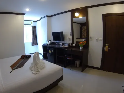 Patong Mansion Photos