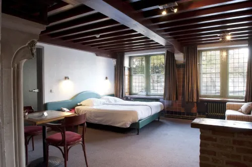 Hotel Bourgoensch Hof Photos