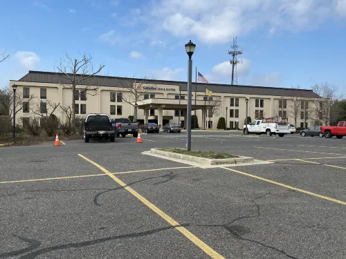 Comfort Inn & Suites Mt. Holly - Westampton Extérieur Photos