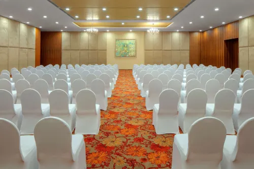 Radisson Blu Plaza Hotel Hyderabad Banjara Hills Business Facilities Photos