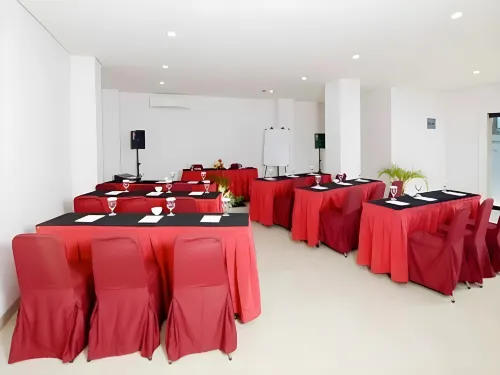 D'Arcici Hotel Sunter Business Facilities Photos