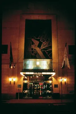Millennium Hotel Broadway Times Square Exterior Photos