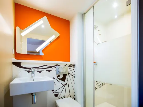 Ibis Budget Beauvais Aeroport Photos