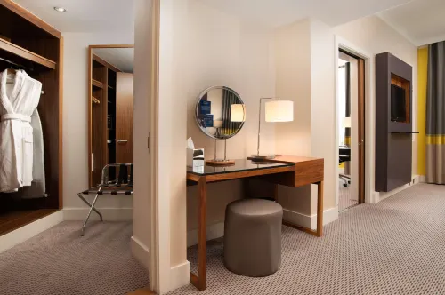 Hilton London Wembley Rooms Photos