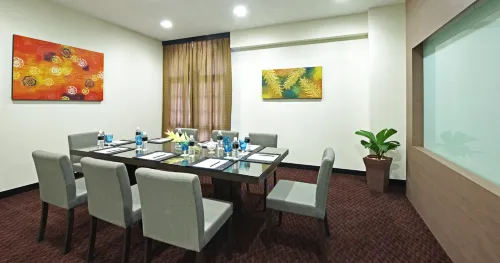 Impiana Hotel Ipoh Business Photos