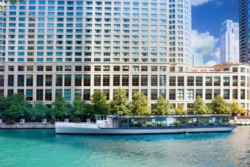Sheraton Grand Chicago Riverwalk Photos