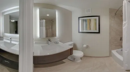 Best Western Plus Carriage Inn Rooms Photos