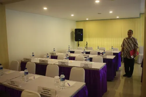 Mars City Hotel Fasilitas Bisnis Photos