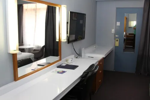 Waterview Gosford Motor Inn Rooms Photos