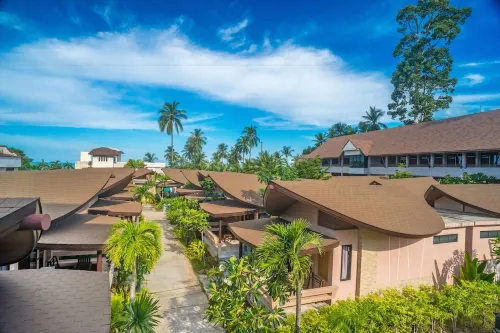 Weekender Resort Near Hotel Photos