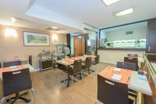 Aparthotel Senator Barcelona Питание Photos