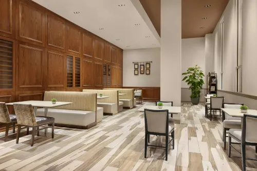 Sheraton Tribeca New York Hotel Restauration Photos