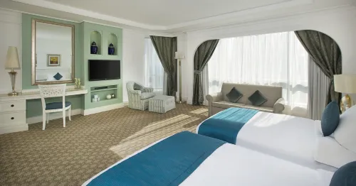 Al Habtoor Grand Resort, Autograph Collection By Marriott Rooms Photos