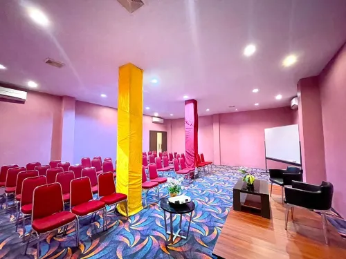 Atria Inn Fasilitas Bisnis Photos