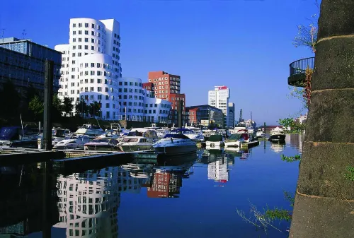 Maritim Hotel Düsseldorf À proximité de l'hôtel Photos