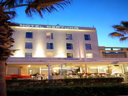 Hotel Neptuno Playa & Spa Exterior Photos