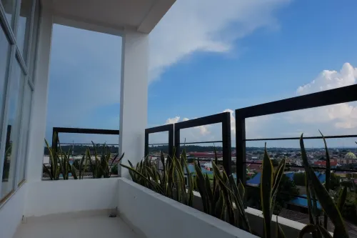 OS Hotel Airport Batam À proximité de l'hôtel Photos