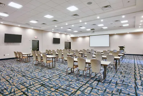La Quinta Inn & Suites by Wyndham Lubbock Southwest Espaces Affaires Photos