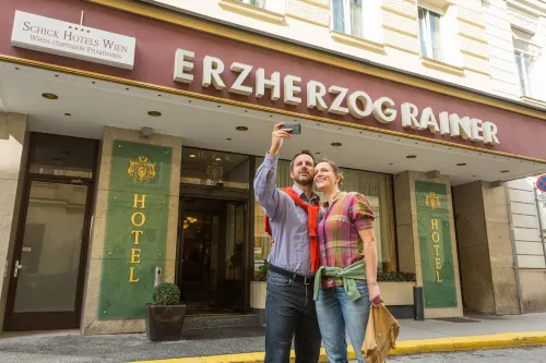 Schick Hotel Erzherzog Rainer Außen Photos