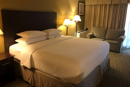 Wyndham Garden Ann Arbor Rooms Photos