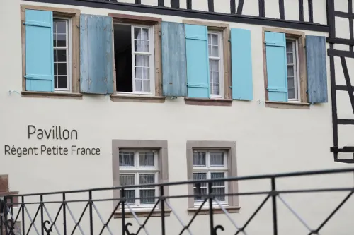Pavillon Regent Petite France Photos