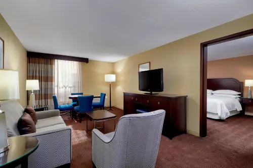 Sheraton Milwaukee Brookfield Hotel Værelser Photos