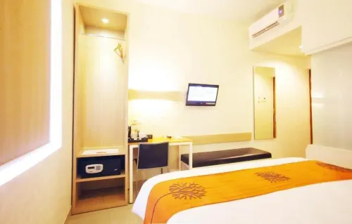 Avira Hotel Makassar Photos