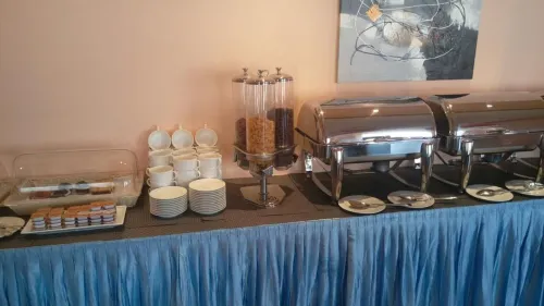 Centara Life Muscat Dunes Hotel Spisning Photos