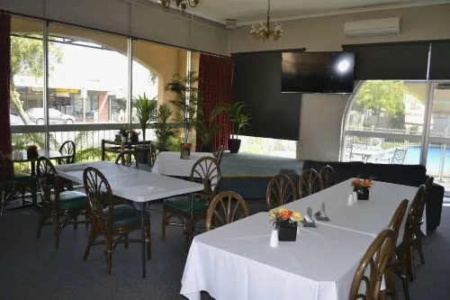 Colac Mid City Motor Inn Ristorazione Photos