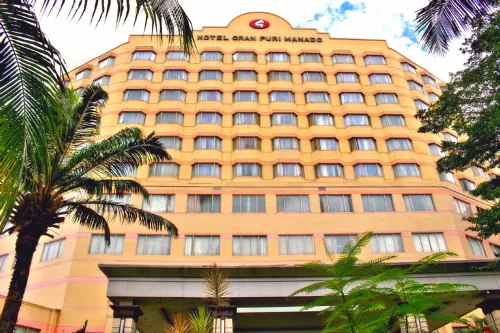 Hotel Gran Puri Manado Esterni Photos