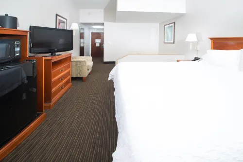 Hampton Inn Linden Photos