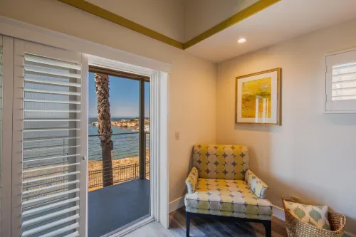 Inn at the Cove Rooms Photos
