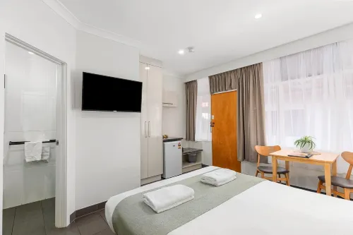 Robe Central Motel Rooms Photos