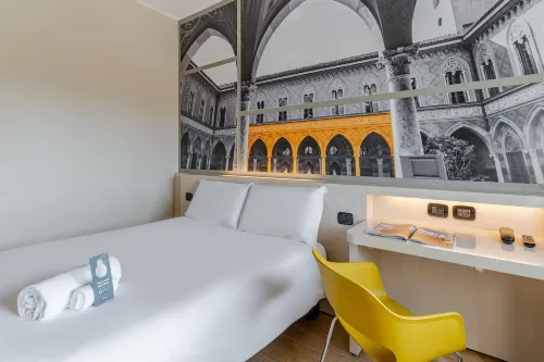 B&B Hotel Cremona Rooms Photos