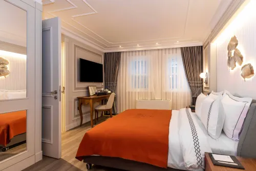Amiral Palace Hotel Boutique Class & Spa Rooms Photos