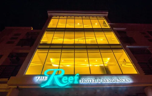 The Reef Hotel and Residences Extérieur Photos