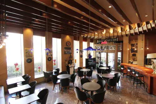 Hotel Nagoya Garden Palace Restauration Photos