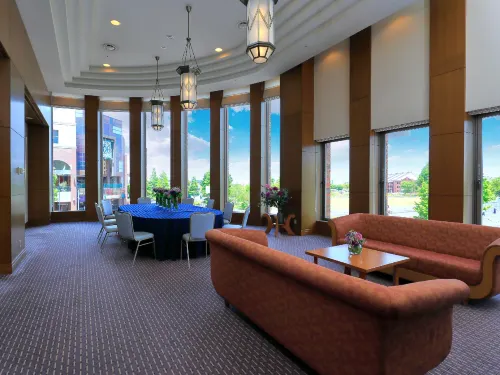 Navios Yokohama Public Areas Photos
