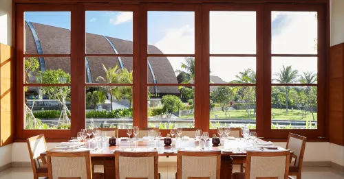 Merusaka Nusa Dua Makanan Photos