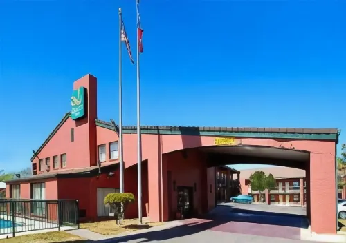 Quality Inn Amarillo I-40 East Featured Photos