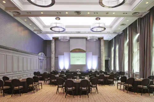 Voco Grand Central Glasgow Business Photos